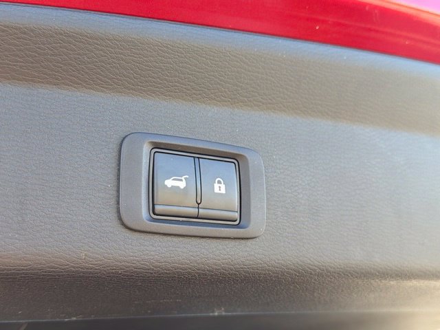 Used 2023 Mitsubishi Outlander ES FWD image 16