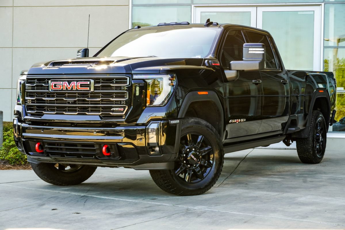 Used 2024 GMC Sierra 2500 AT4 w/ AT4 Premium Plus Package