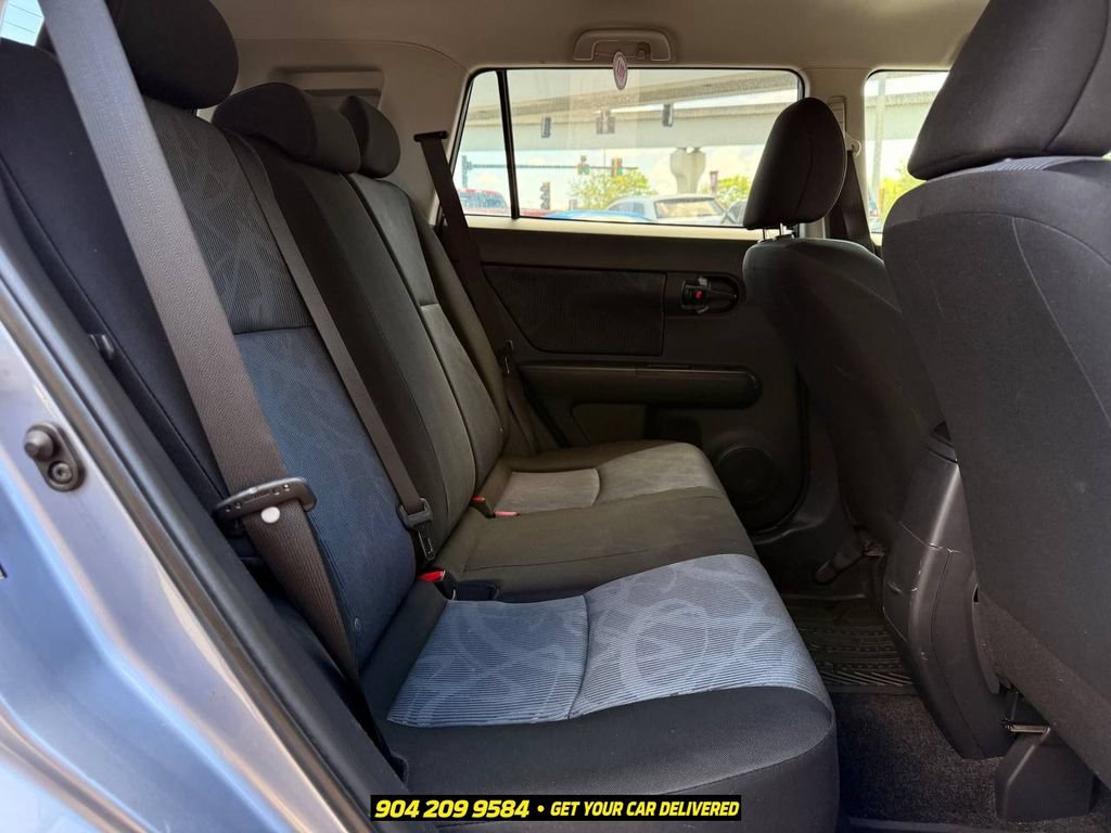 Used 2012 Scion xB FWD image 31