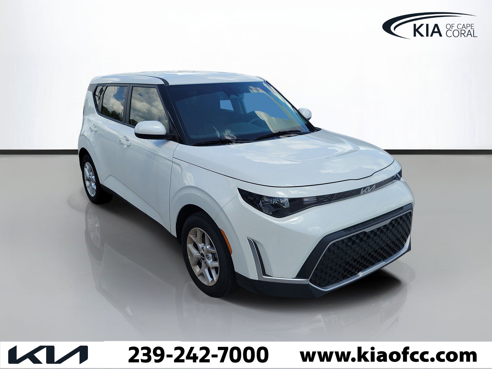 Certified 2025 Kia Soul S