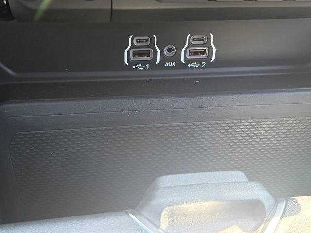 New 2026 RAM 3500 Big Horn AWD/4WD image 24