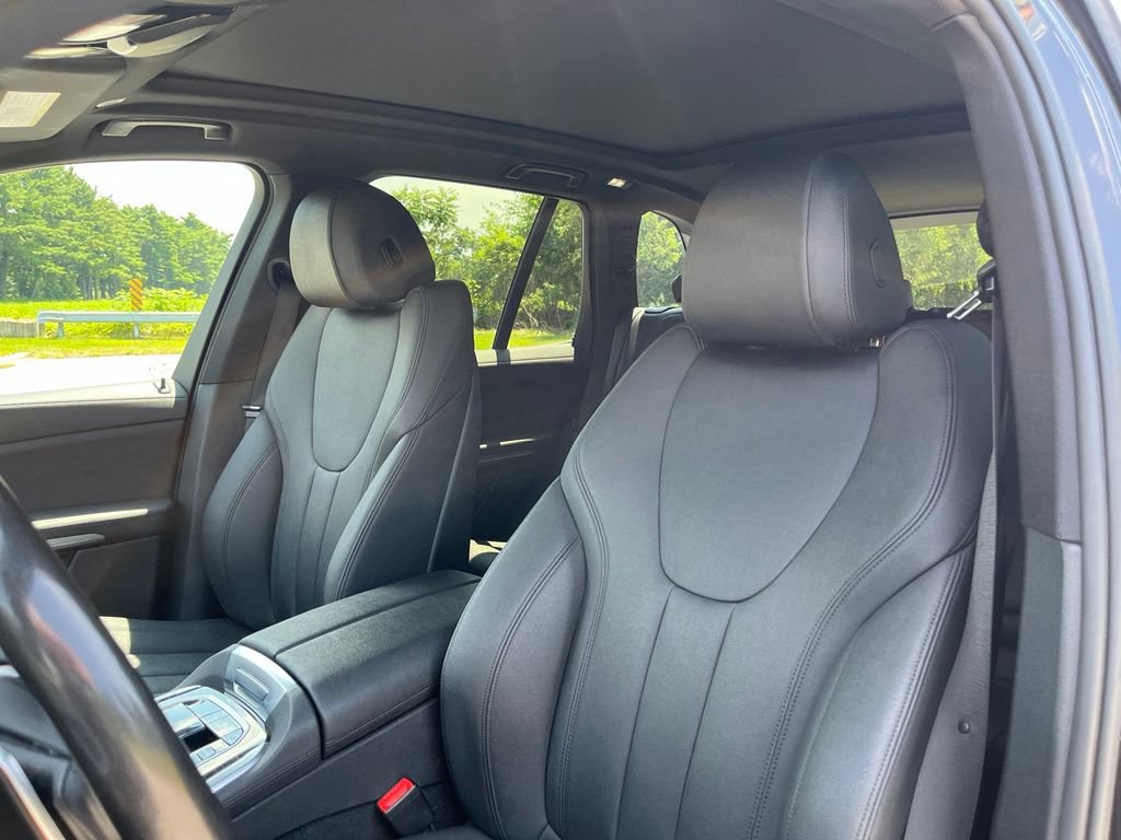Used 2021 BMW X5 xDrive40i w/ Premium Package AWD/4WD image 17