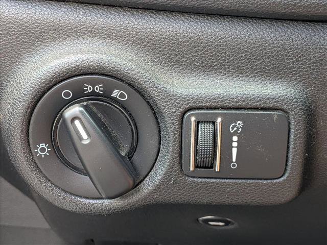 Used 2016 Dodge Dart SE w/ Convenience Group FWD image 17