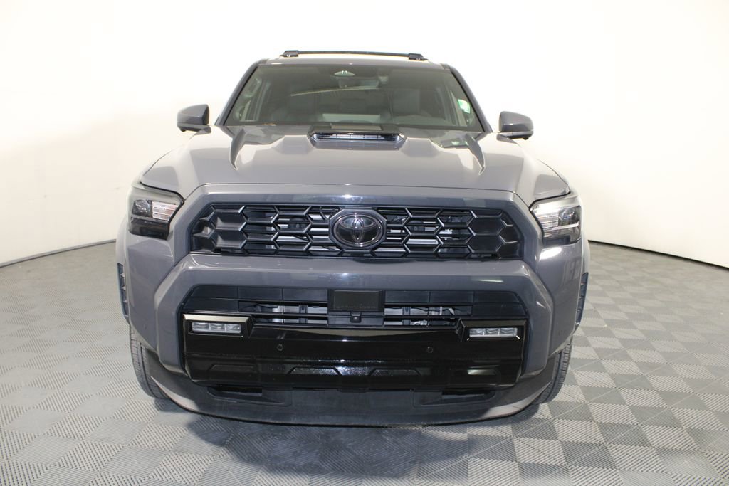 Used 2025 Toyota 4Runner TRD Sport Premium image 3