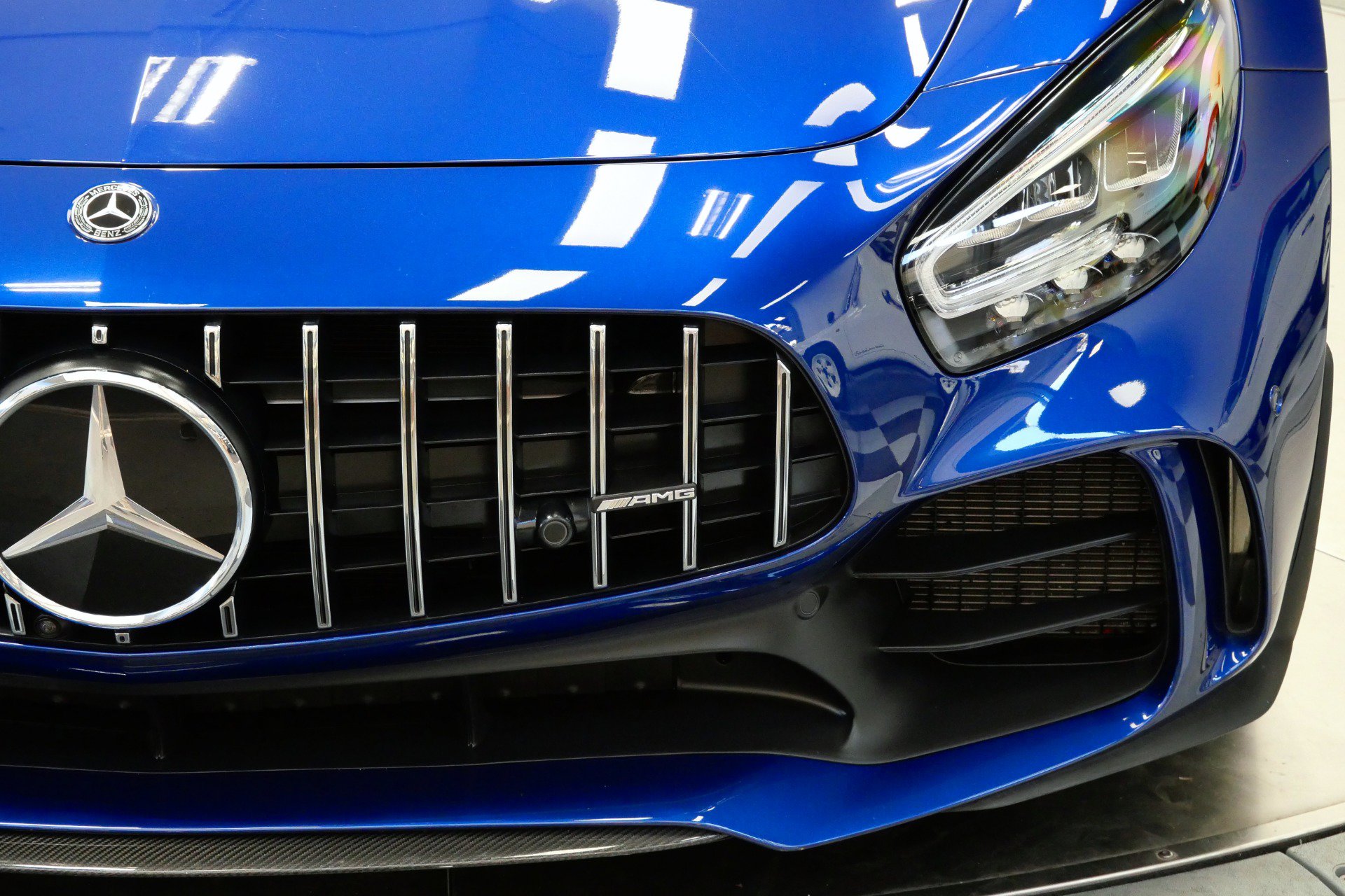 Used 2020 Mercedes-Benz AMG GT R image 51