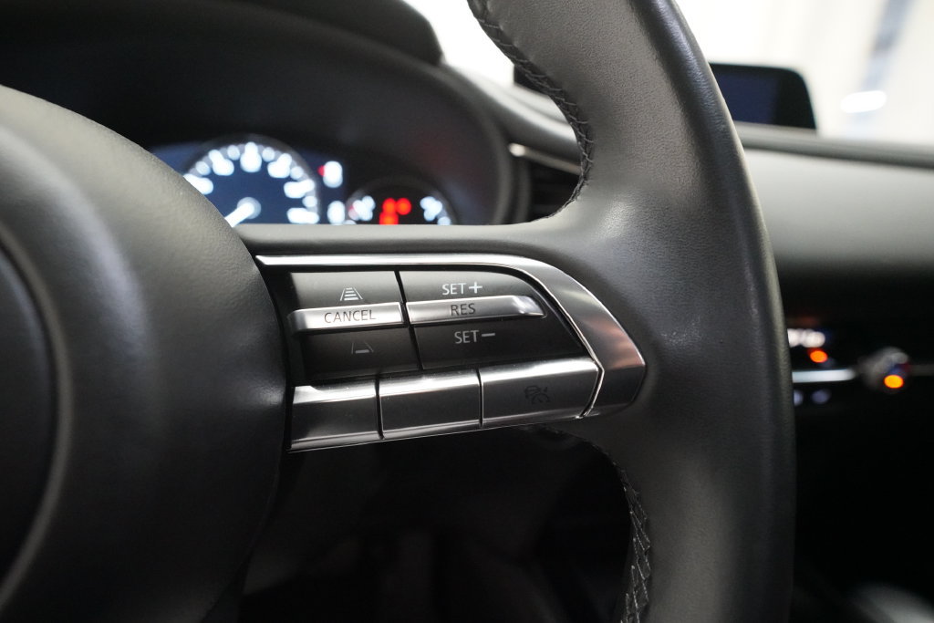 Certified 2023 MAZDA CX-30 AWD 2.5 S w/ Preferred Package image 18