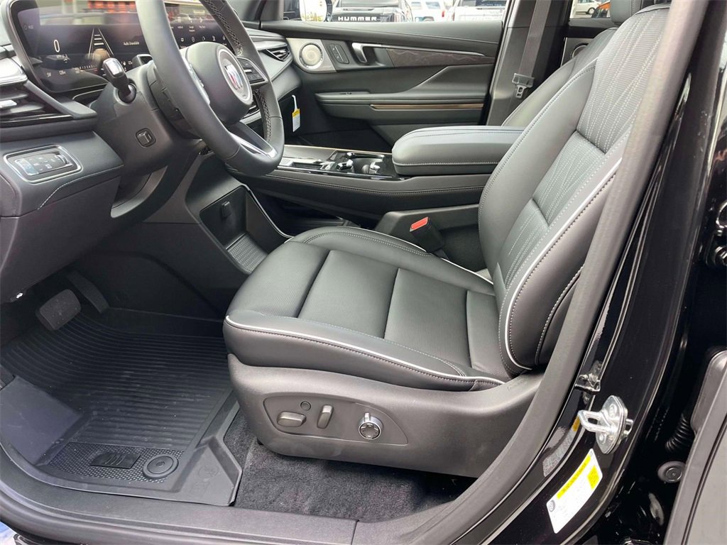 New 2026 Buick Enclave Avenir w/ Super Cruise Package image 24
