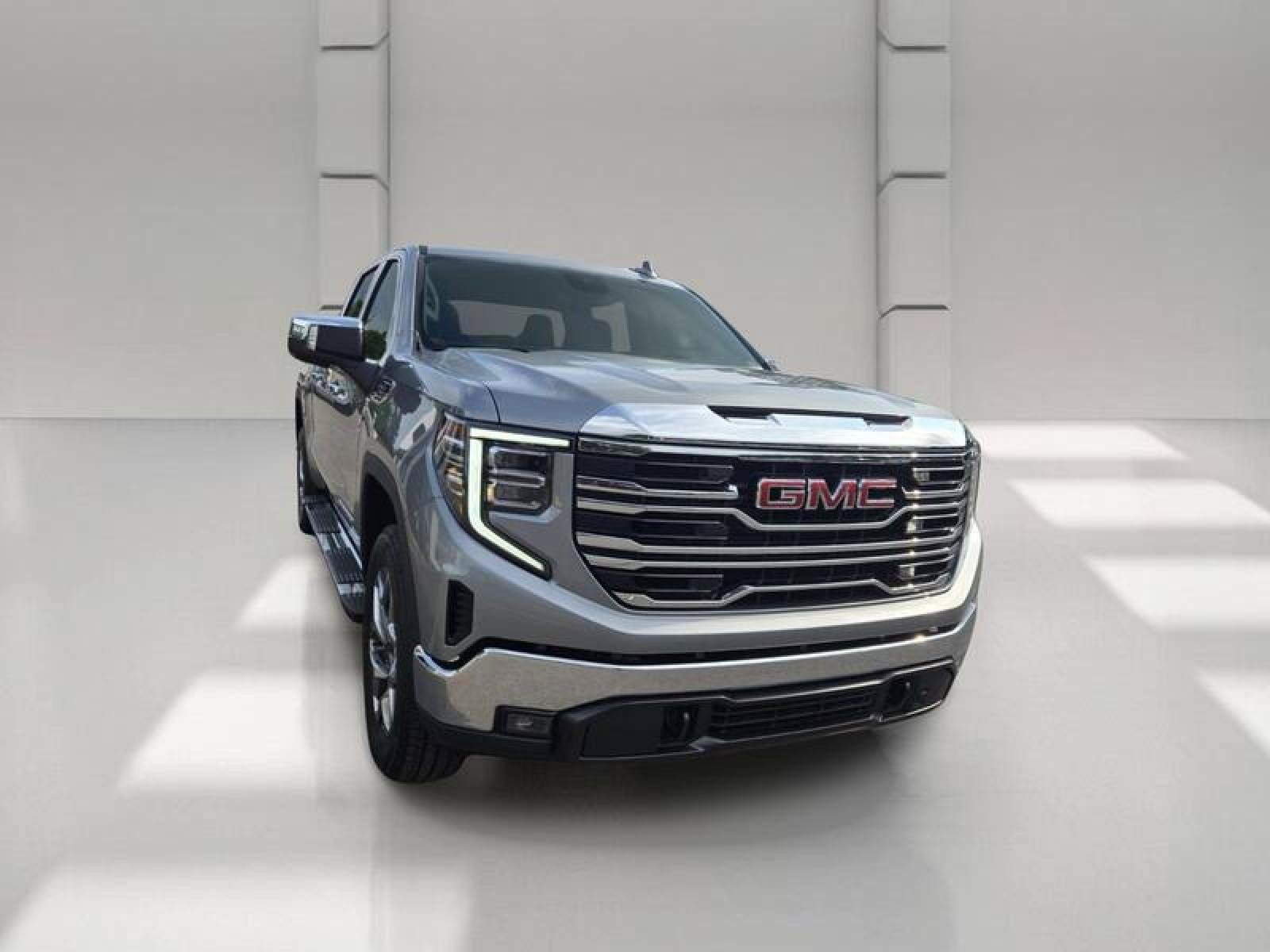 New 2026 GMC Sierra 1500 SLT w/ SLT Premium Package AWD/4WD image 3