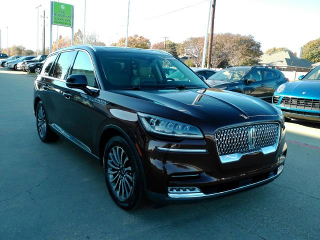 Used 2020 Lincoln Aviator Reserve w/ Equipment Group 201A image 4