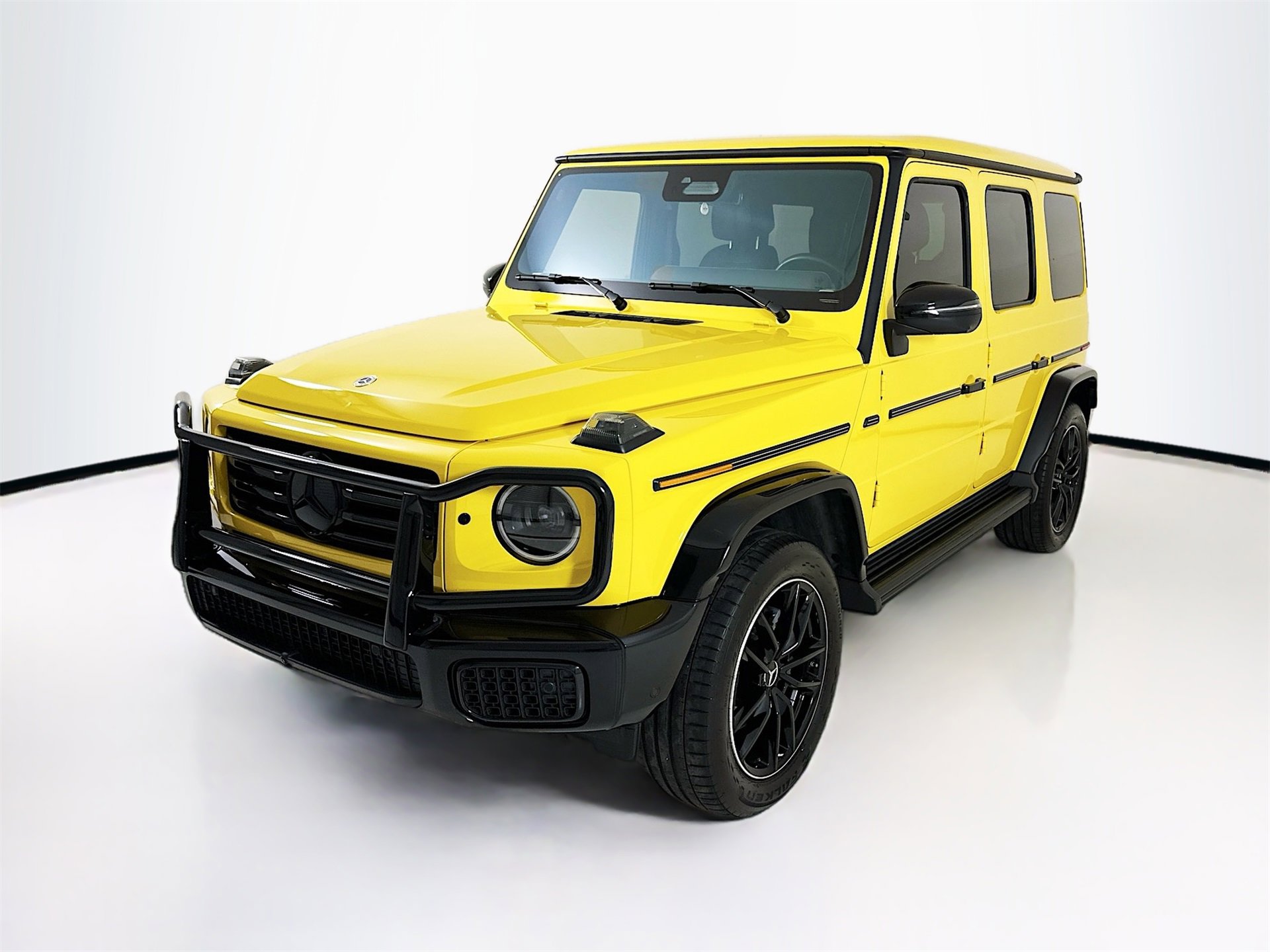 Used 2025 Mercedes-Benz G 550 G 550 image 3