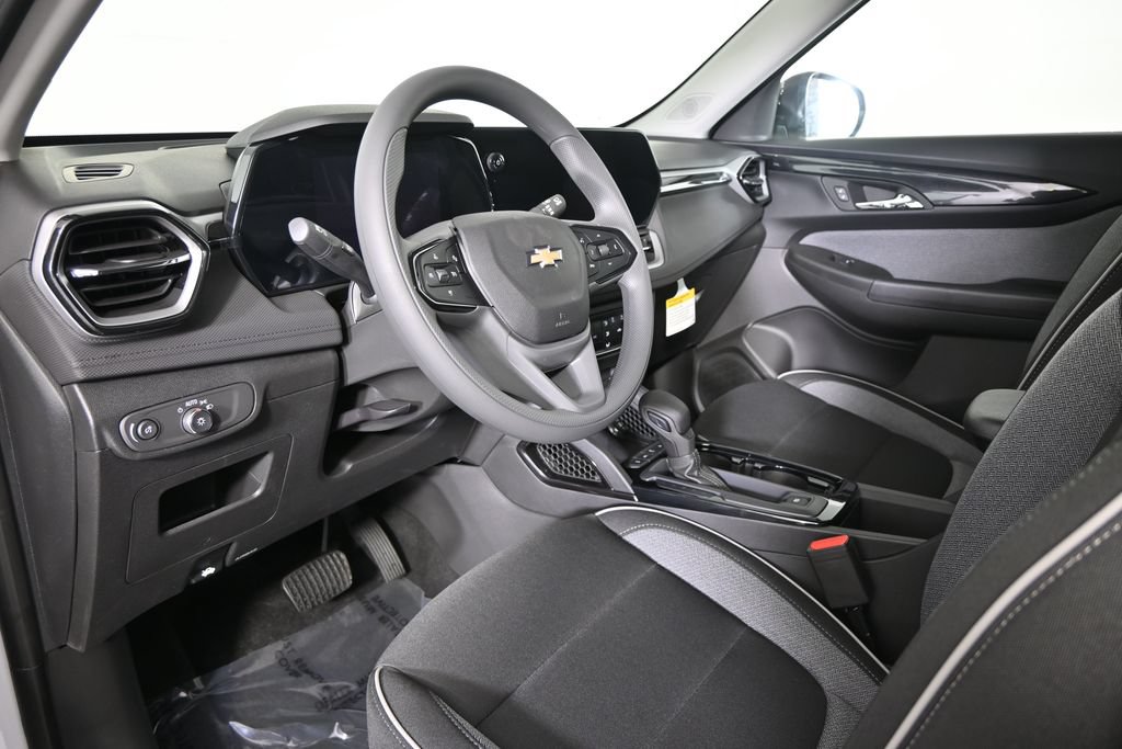 New 2026 Chevrolet TrailBlazer LS w/ LS Convenience Package AWD/4WD image 22
