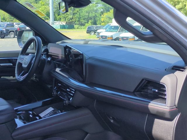 Used 2025 Chevrolet Tahoe RST w/ Comfort Package AWD/4WD image 38