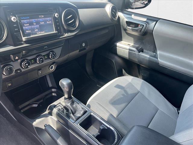 Used 2017 Toyota Tacoma SR image 15