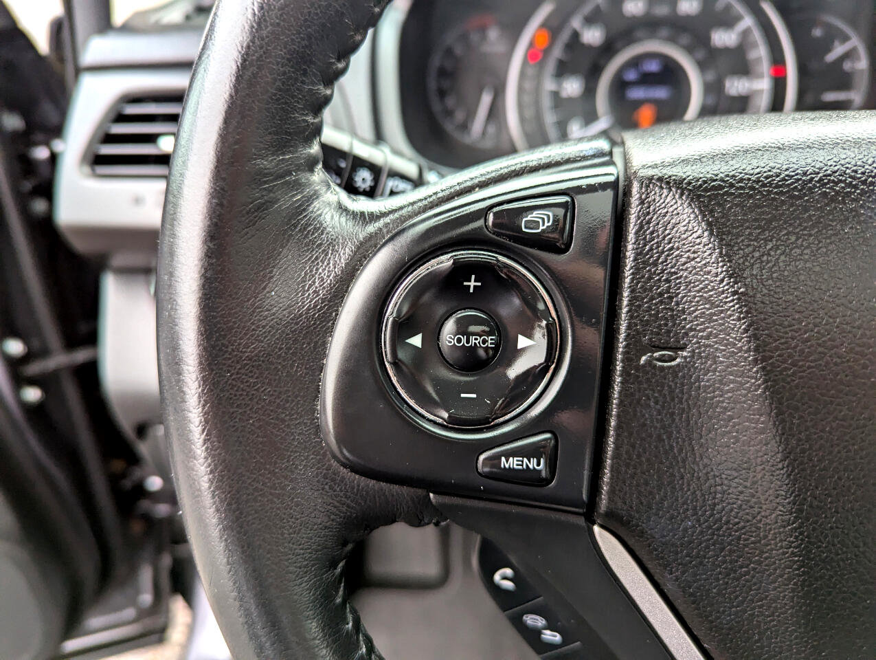 Used 2016 Honda CR-V Touring image 17