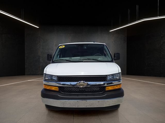 Used 2025 Chevrolet Express 3500 LT w/ LT Preferred Equipment Group RWD image 2