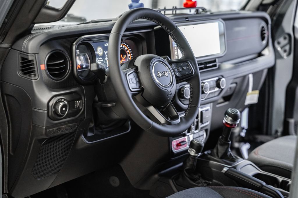 New 2026 Jeep Wrangler Rubicon w/ Dual Top Group image 20