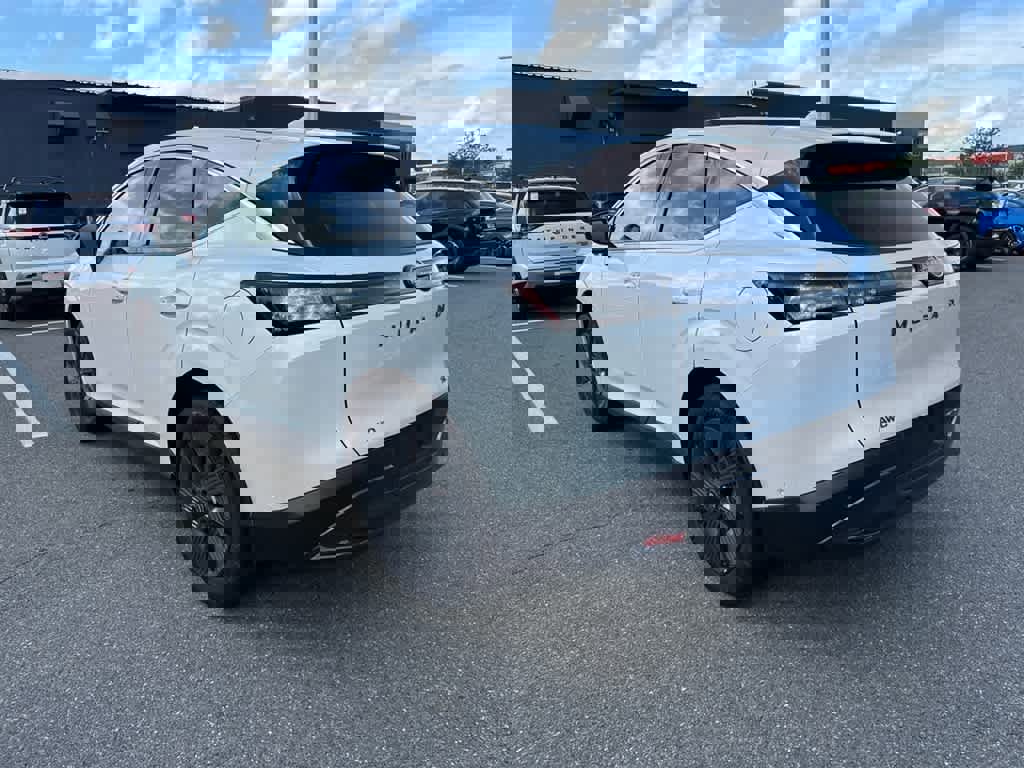 New 2025 Nissan Murano SL image 4