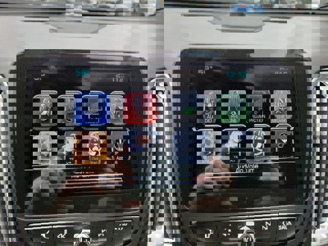 Used 2017 Chevrolet Malibu LT w/ Leather Package image 14