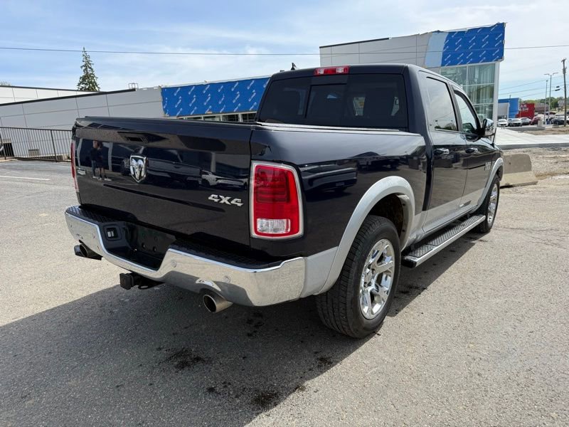 Used 2017 RAM 1500 Laramie w/ Convenience Group AWD/4WD image 7