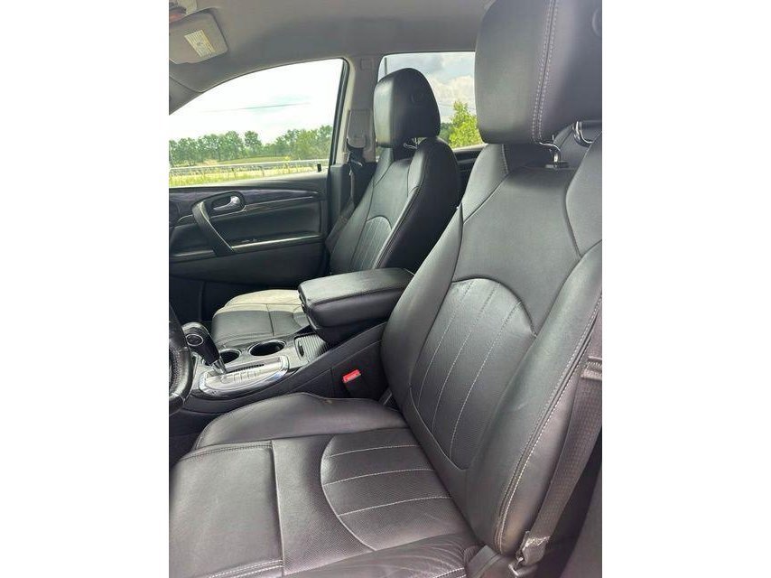 Used 2017 Buick Enclave Leather w/ Trailering Package AWD/4WD image 38