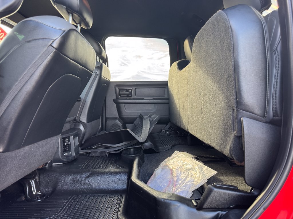 Used 2021 RAM 5500 Tradesman w/ Chrome Appearance Group AWD/4WD image 31