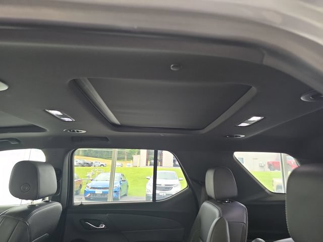 Certified 2023 Chevrolet Traverse LT w/ LT Premium Package AWD/4WD image 14