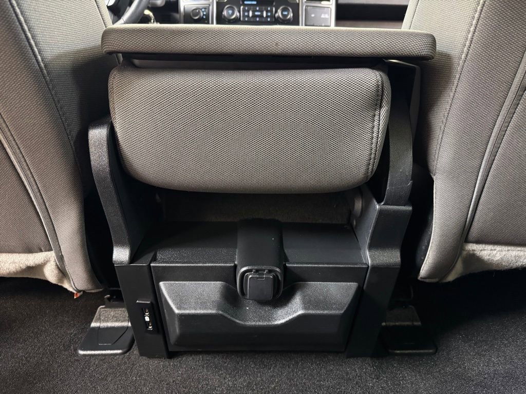 Used 2019 Ford F150 XLT w/ Equipment Group 302A Luxury AWD/4WD image 18