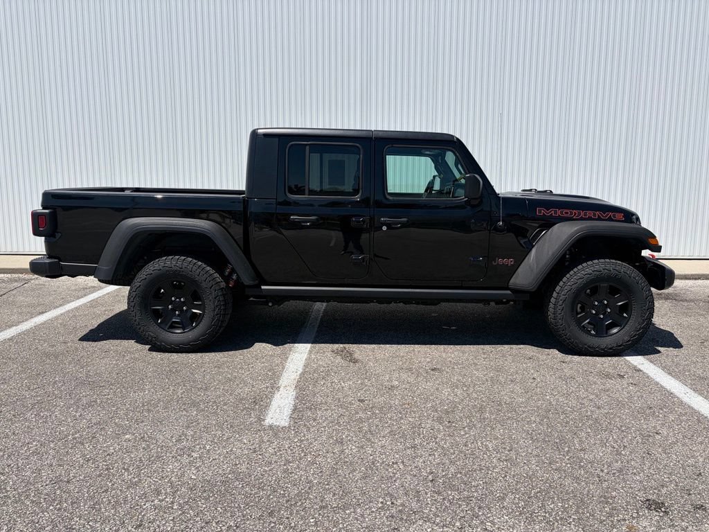 Used 2023 Jeep Gladiator Mojave w/ Cold Weather Group AWD/4WD image 9