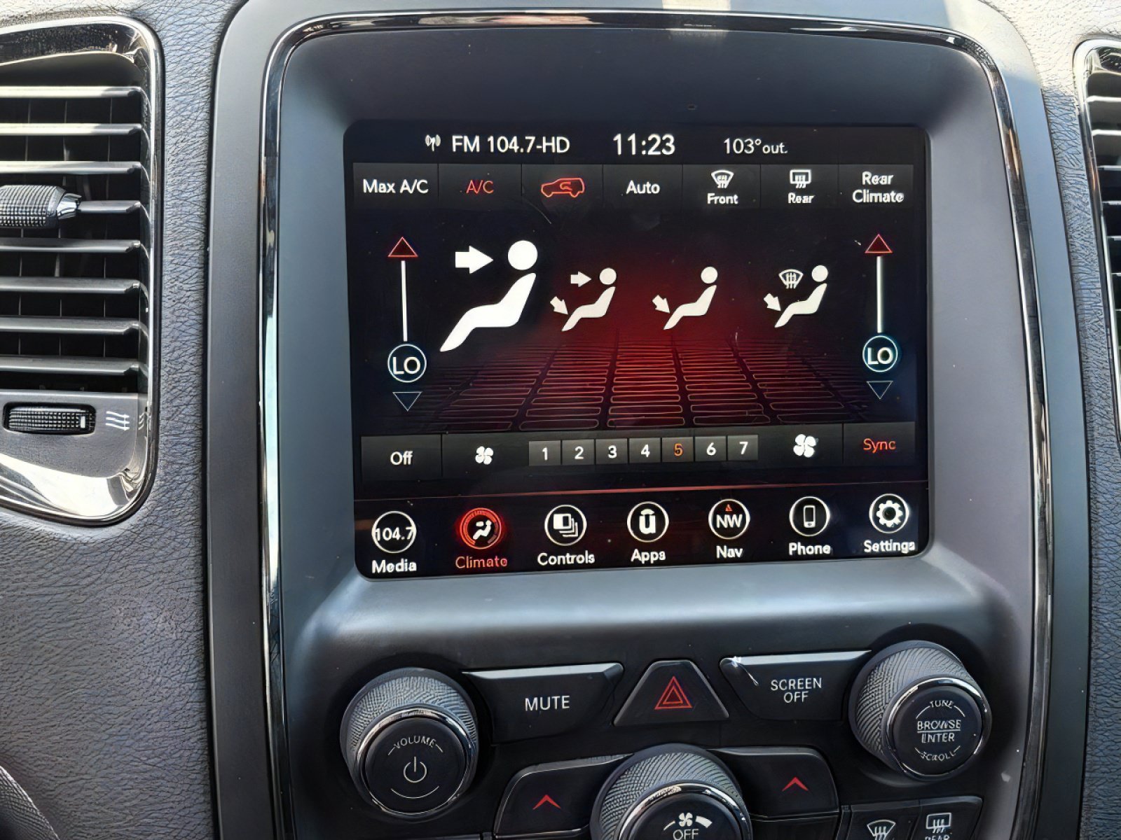 Used 2020 Dodge Durango GT RWD image 27
