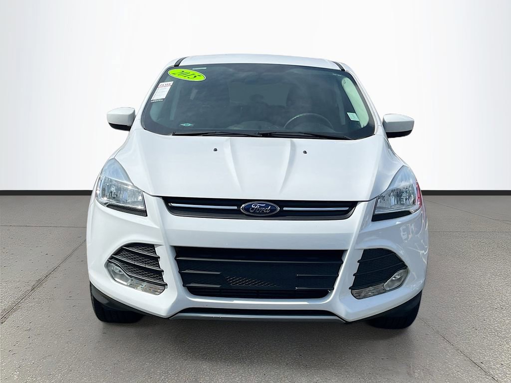 Used 2015 Ford Escape SE FWD image 2