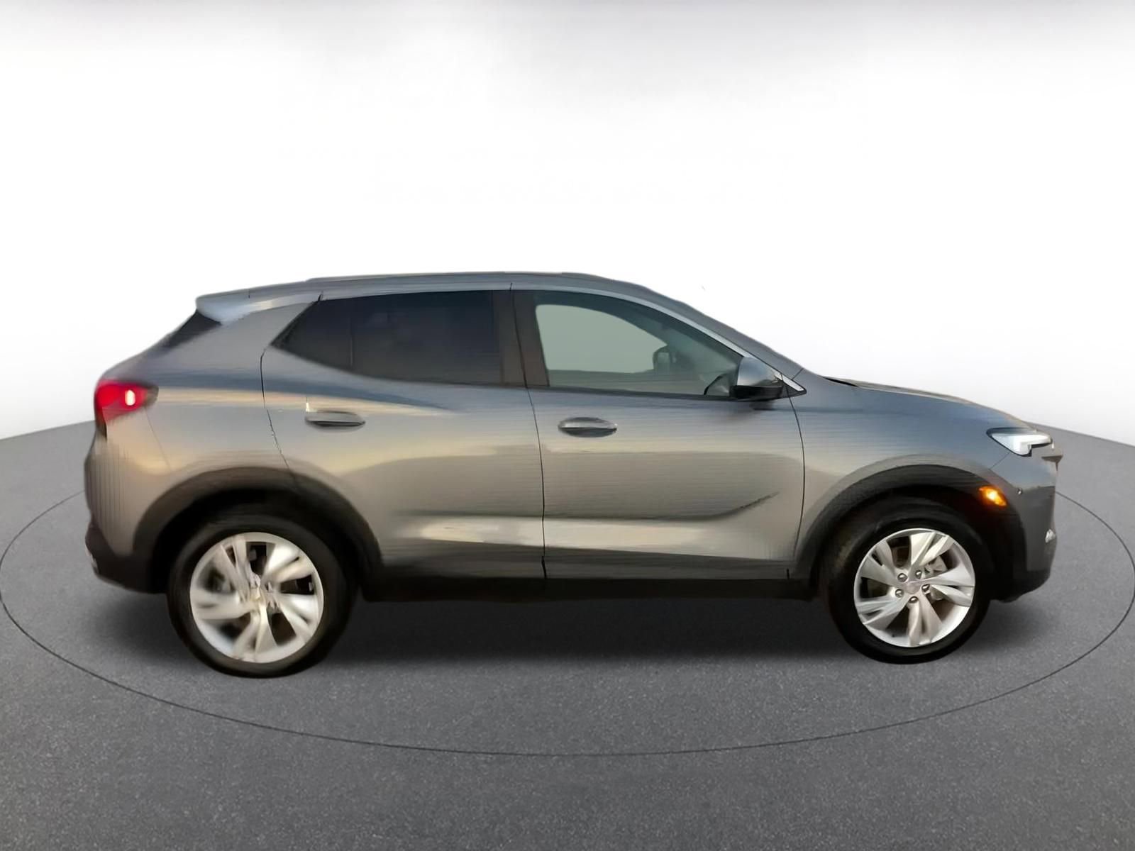 Used 2025 Buick Encore GX Preferred image 16