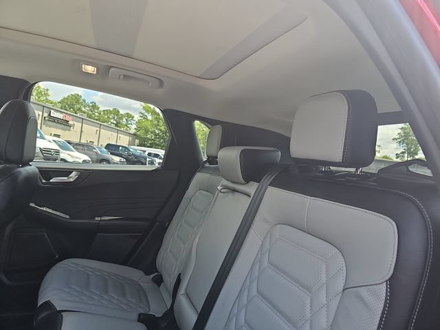 Used 2023 Ford Escape Platinum w/ Premium Technology Package AWD/4WD image 14