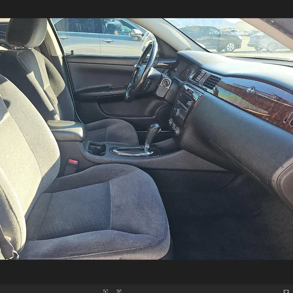 Used 2013 Chevrolet Impala LT image 10
