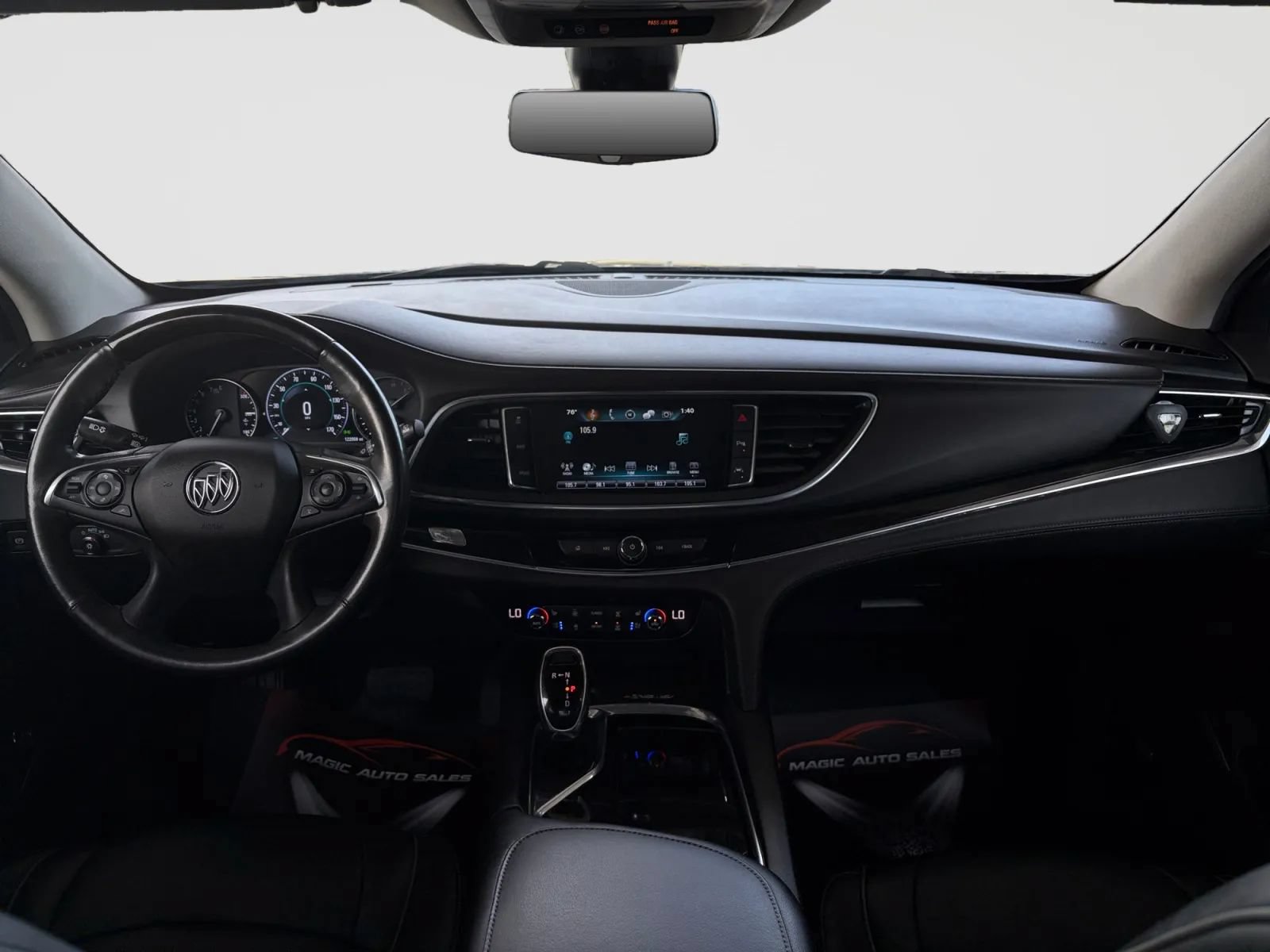 Used 2019 Buick Enclave Avenir w/ Avenir Technology Package AWD/4WD image 24
