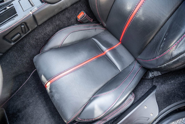 Used 2015 Aston Martin V8 Vantage GT RWD image 35