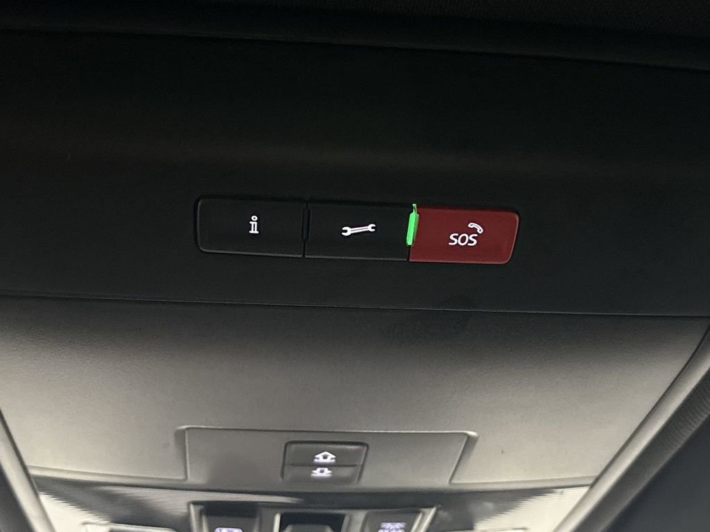 Used 2022 Volkswagen Atlas Cross Sport SEL R-Line image 62