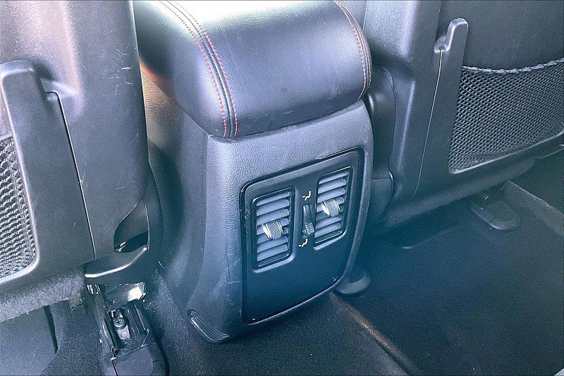 Used 2023 Dodge Durango GT image 43