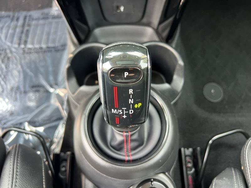 Used 2021 MINI Cooper S w/ 6.5" Touchscreen Package FWD image 17