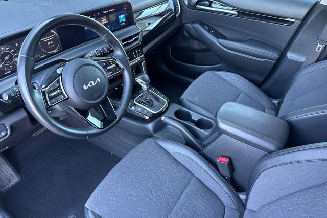 Certified 2024 Kia Seltos X-Line image 12