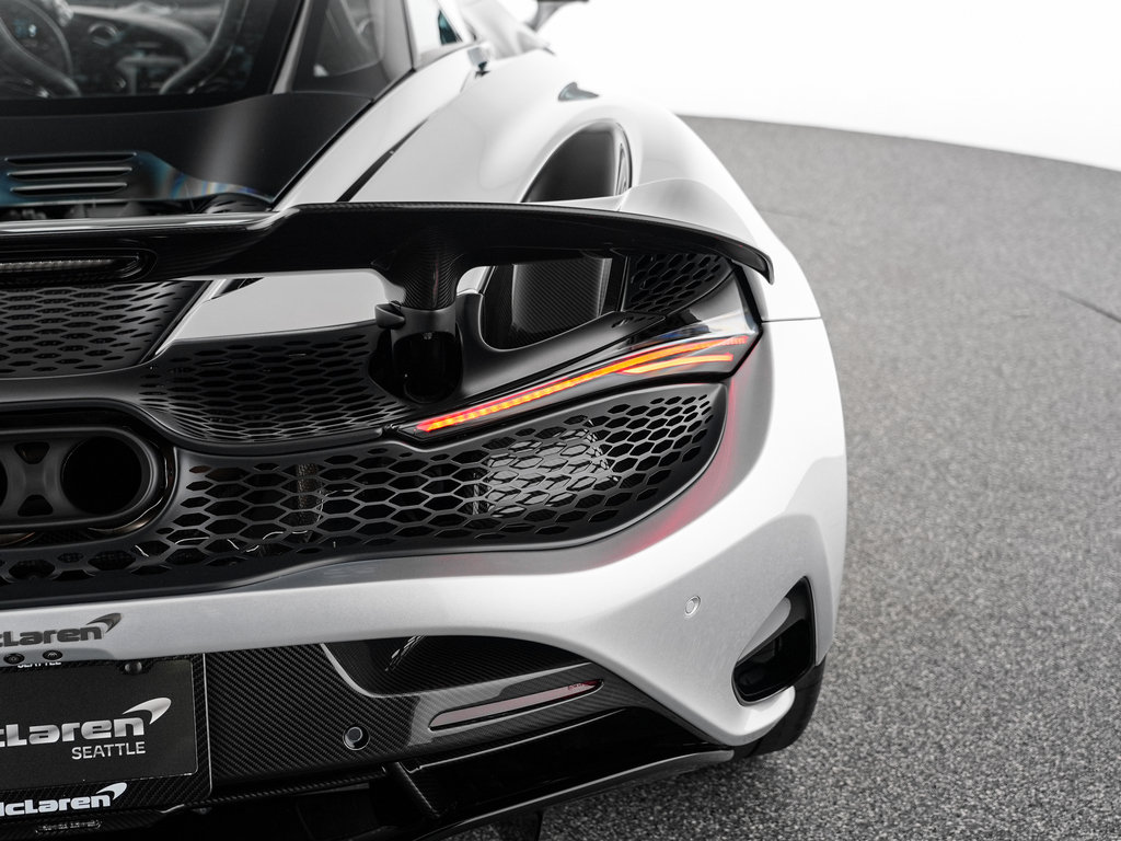New 2027 McLaren 750S RWD image 41