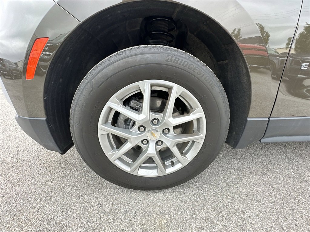Used 2023 Chevrolet Equinox LT image 10