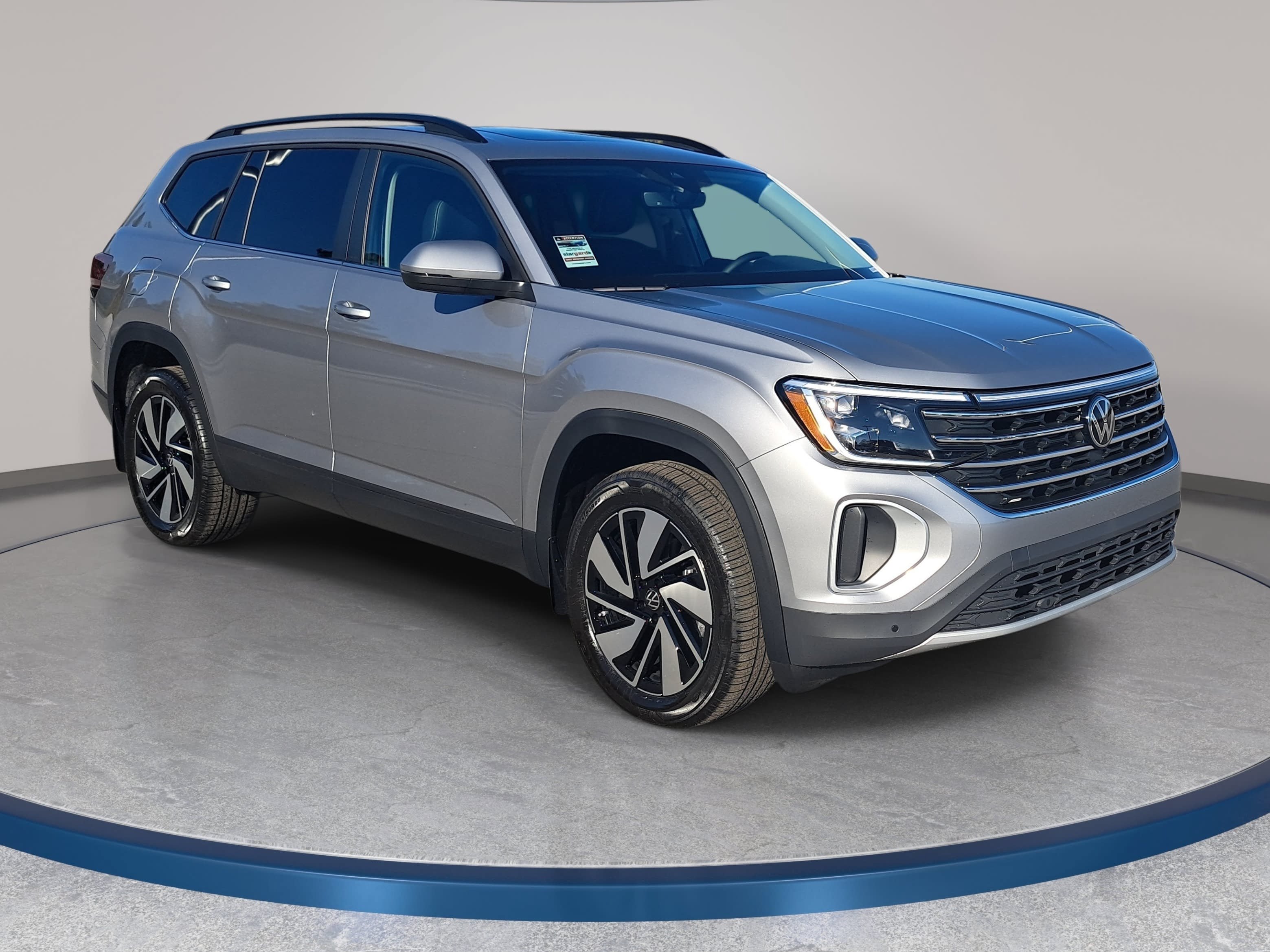 New 2026 Volkswagen Atlas SE FWD image 3
