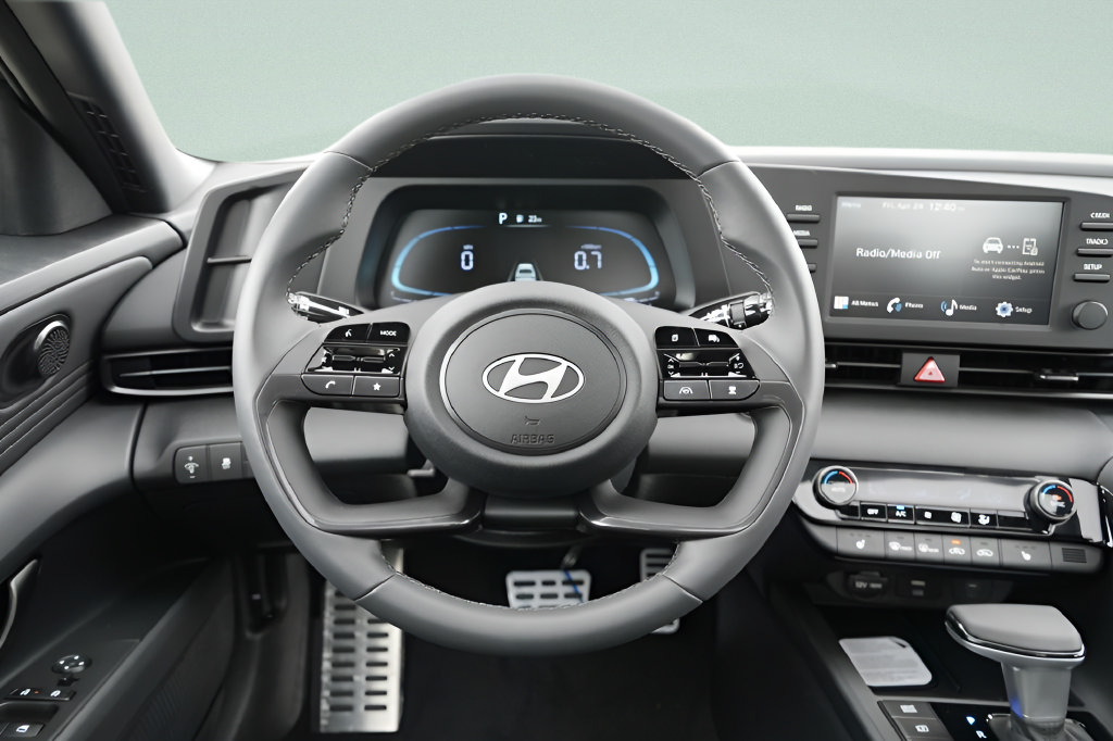 New 2026 Hyundai Elantra SEL Sport FWD image 14