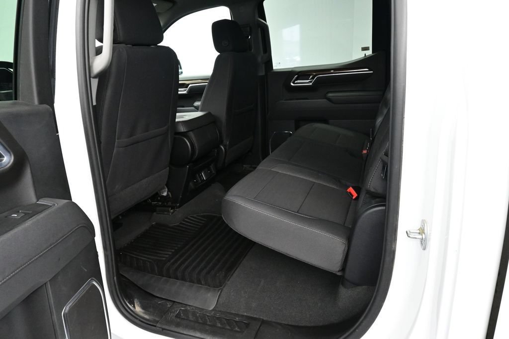 Used 2025 Chevrolet Silverado 1500 LT w/ Work Truck Package AWD/4WD image 16