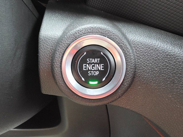 Used 2022 Chevrolet TrailBlazer RS image 47