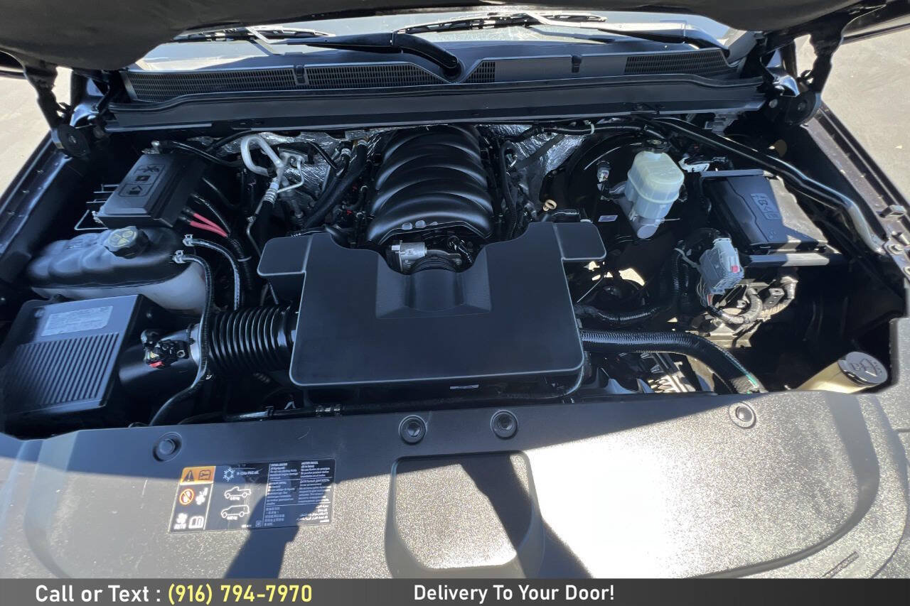 Used 2016 Cadillac Escalade Luxury AWD/4WD image 14
