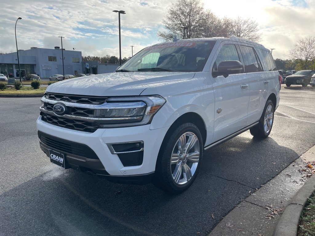 Used 2023 Ford Expedition King Ranch image 3