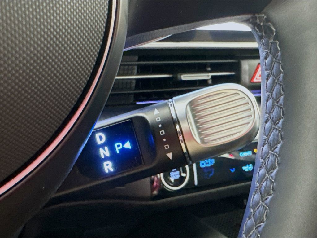 Certified 2025 Hyundai Ioniq 6 Limited image 17