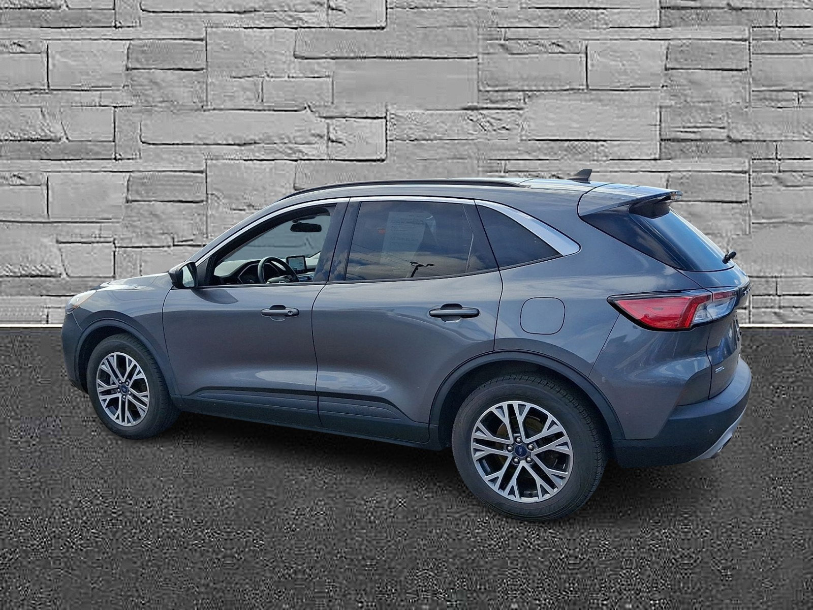 Certified 2021 Ford Escape SEL w/ Technology Package image 7