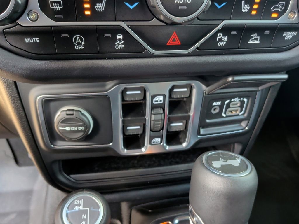 New 2025 Jeep Wrangler Sahara w/ Safety Group image 30